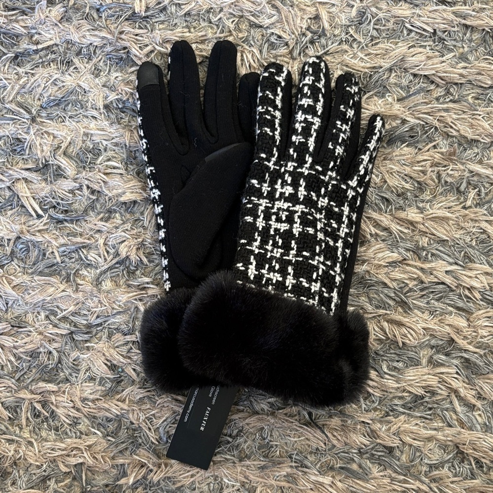Marcus Adler Black White Tweed Faux Fur Cuff Touchscreen Women's Gloves New